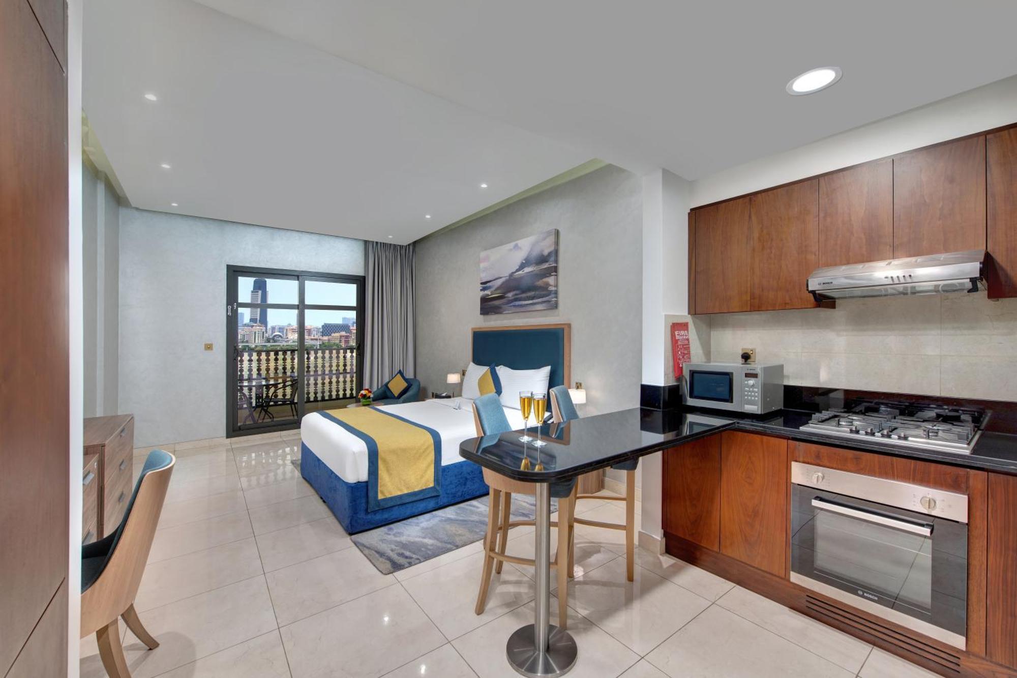 Suha Creek Hotel Apartment, Waterfront Jaddaf, ドバイ エクステリア 写真